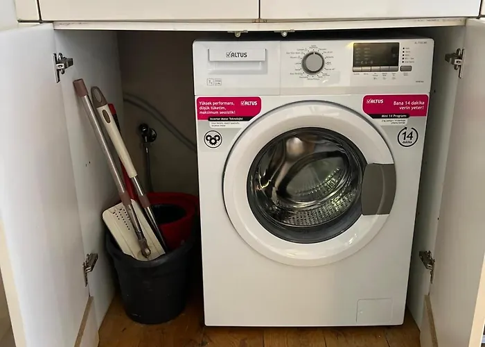 Prime Location Explore On Foot!