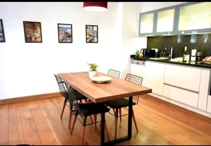 Prime Location Explore On Foot! Istanbul