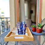 Prime Location Explore On Foot! Διαμέρισμα Κωνσταντινούπολη