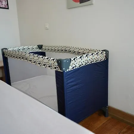 Apartman Prime Location Explore On Foot! *